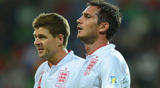 Steven Gerrard (izquierda) y Frank Lampard (derecha) en un partido con la selección inglesa