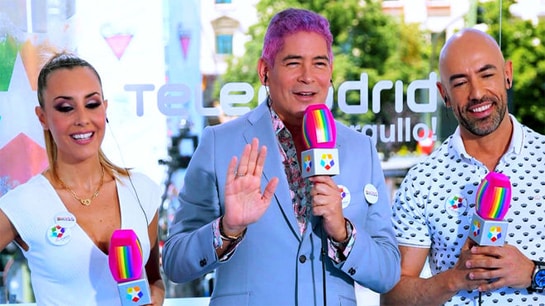 Berta Collado, Boris Izaguirre y Emilio Pineda durante la emisión del World Pride