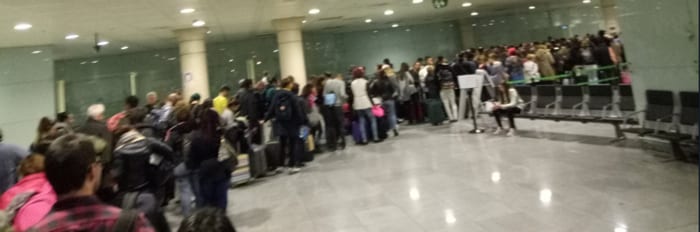 Colas en el aeropuerto de El Prat