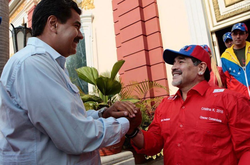 Nicolás Maduro y Diego Armando Maradona