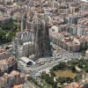 La Sagrada Familia en mitad de Barcelona