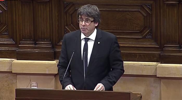 Puigdemont durante su comparecencia en el Parlamento catalán