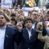 Junqueras, Puigdemont y Forcadell en la manifestación por la liberación de Jordi Sànchez y Jordi Cuixart
