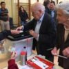 Jordi Pujol y Marta Ferrusola votando