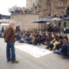 Manifestantes impidiendo la entrada a la Sagrada Familia de Barcelona