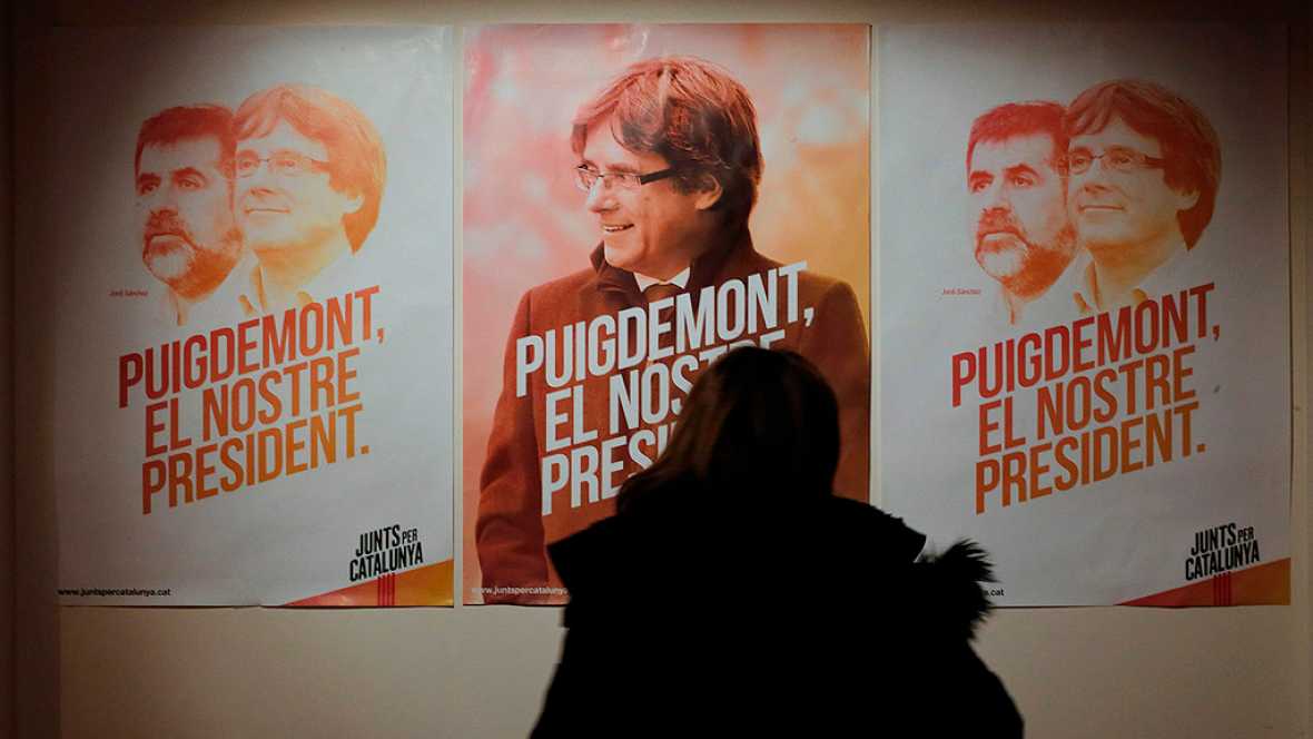 Carteles electorales de Junts per Catalunya, la candidatura de Carles Puigdemont