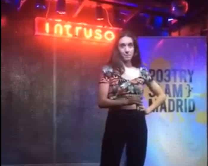 Alejandra Martínez, ganadora de la competición poética 'Po3try Slam Madrid'
