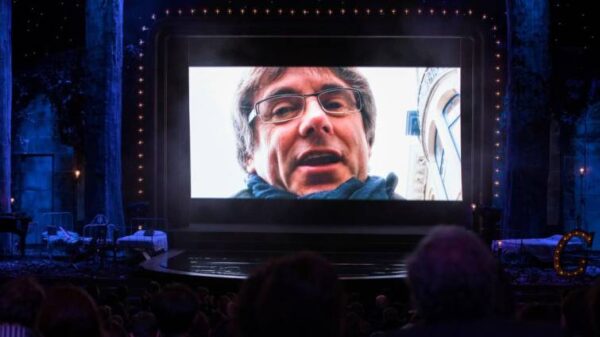 Carles Puigdemont participa en un video en la gala de los X Premios Gaudí
