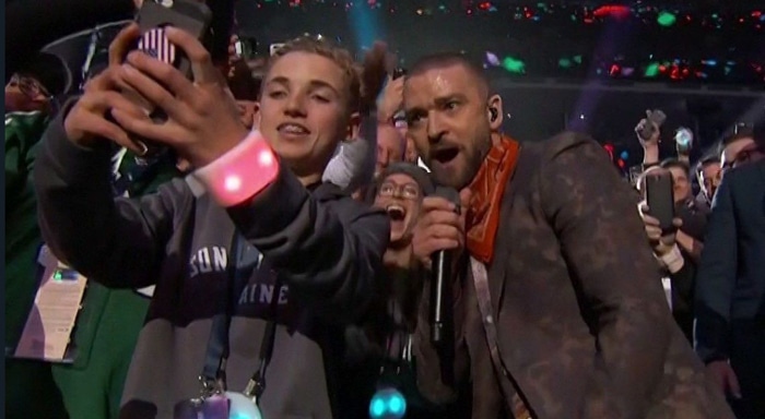 Justin Timberlake en un momento de su actuación en la Super Bowl