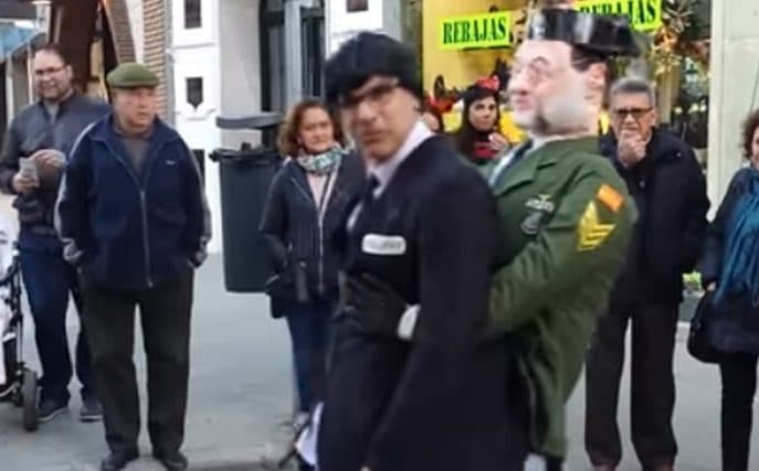 El disfraz de Puigdemont detenido