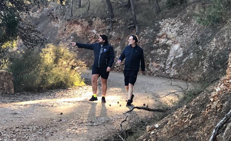 Mariano Rajoy y Fernando López Miras, de caminata en Murcia