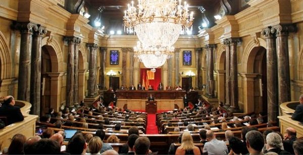 El Parlamento catalán
