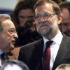 Mariano Rajoy junto a Florentino Pérez en el palco durante un partido del Real Madrid