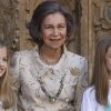 La Reina Sofía con sus nietas Leonor y Sofía