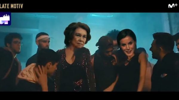 Parodia de 'Lo Malo' con las reinas Letizia y Sofía