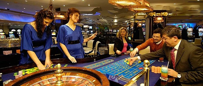 El casino Grand Rocksen en Kyrenia