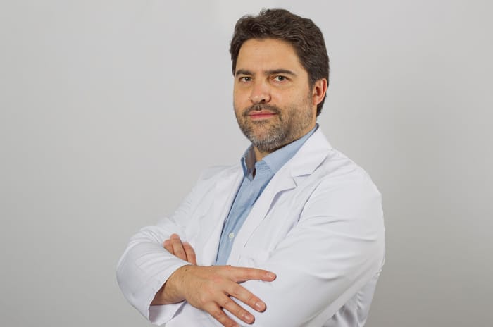 El Dr. Javier Cambronero