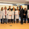 La doctora Barba junto al resto del equipo directivo del HURJ al recoger el certificado de manos del consejero delegado de la EFQM