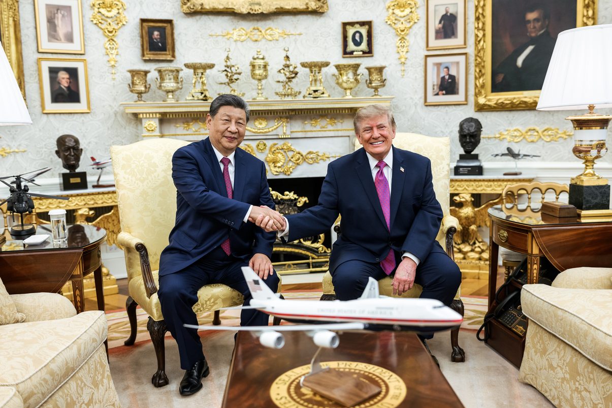 El presidente de China, Xi Jinping, junto a su homólogo estadounidense, Donald Trump. Foto: ©Casa Blanca/ Oficial.