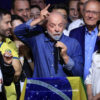 El presidente de Brasil, Luiz Inácio Lula da Silva, durante su discurso de la victoria